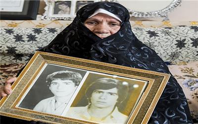 در تمام مراحل زندگی‌ام از حضرت زهرا(سلام الله علیها) مدد گرفته‌ام/خاطرات مادر از شیفتگی پسران به حضرت روح‌الله