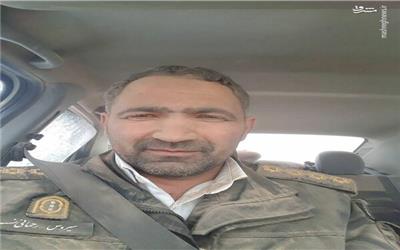 عکس/ چهره خاک گرفته مامور پلیس