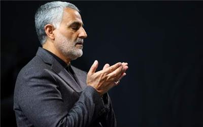 ماجرای اقامه نماز حاج‌قاسم سلیمانی در کاخ کرملین