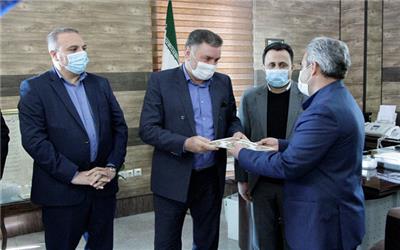 مراسم تکریم ومعارفه مدیر توزیع برق شهرستان رزن برگزار شد
