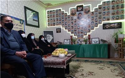 اولین کارگروه بانوان جمعیت جانبازان استان همدان با حضور دبیر جمعیت جانبازان و اعضای کارگروه برگزار شد